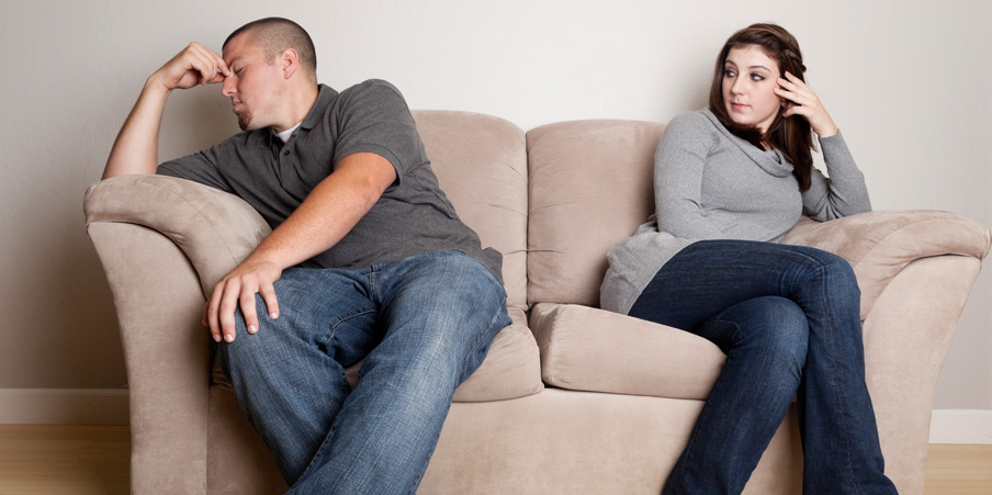 Man-and-Woman-on-sofa